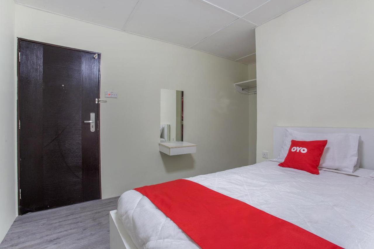 OYO 822 Zande Motel Kuala Selangor Exterior foto